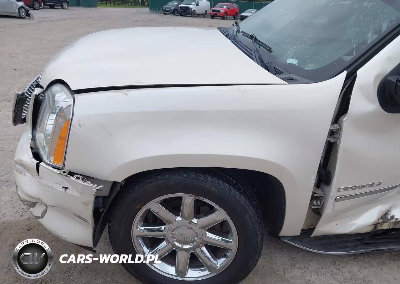 2014 GMC Yukon Denali VIN:1GKS2EEF3ER137583 - 20