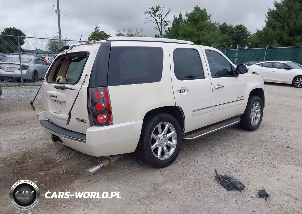 2014 GMC Yukon Denali VIN:1GKS2EEF3ER137583 - 4