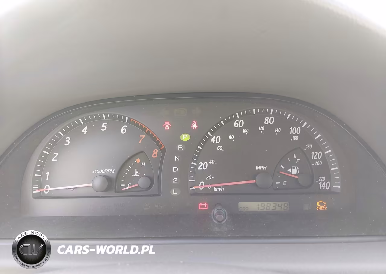 2002 Toyota Camry Le VIN:4T1BE32K72U618885 - 7