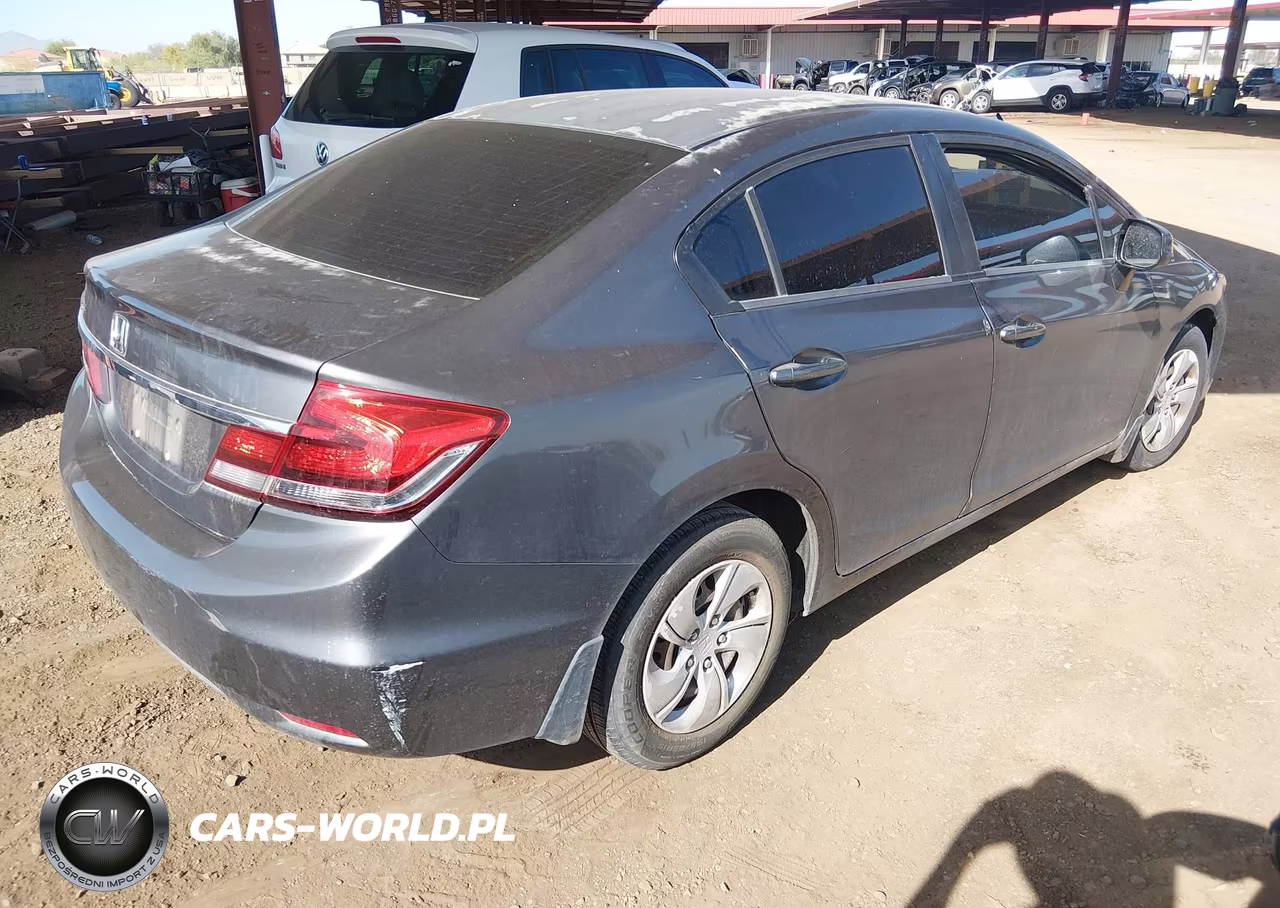 2013 Honda Civic Lx VIN:2HGFB2F58DH574397 - 4