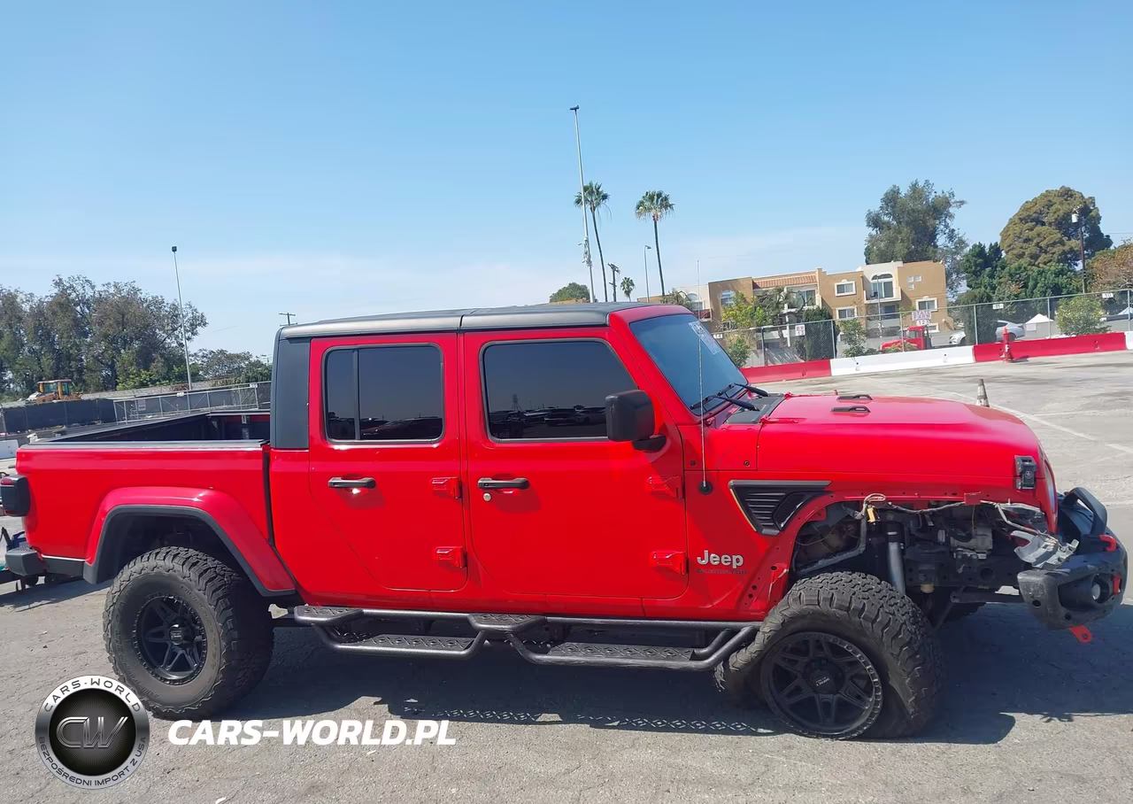 2020 Jeep Gladiator Overland 4X4 VIN:1C6HJTFG2LL103436 - 13