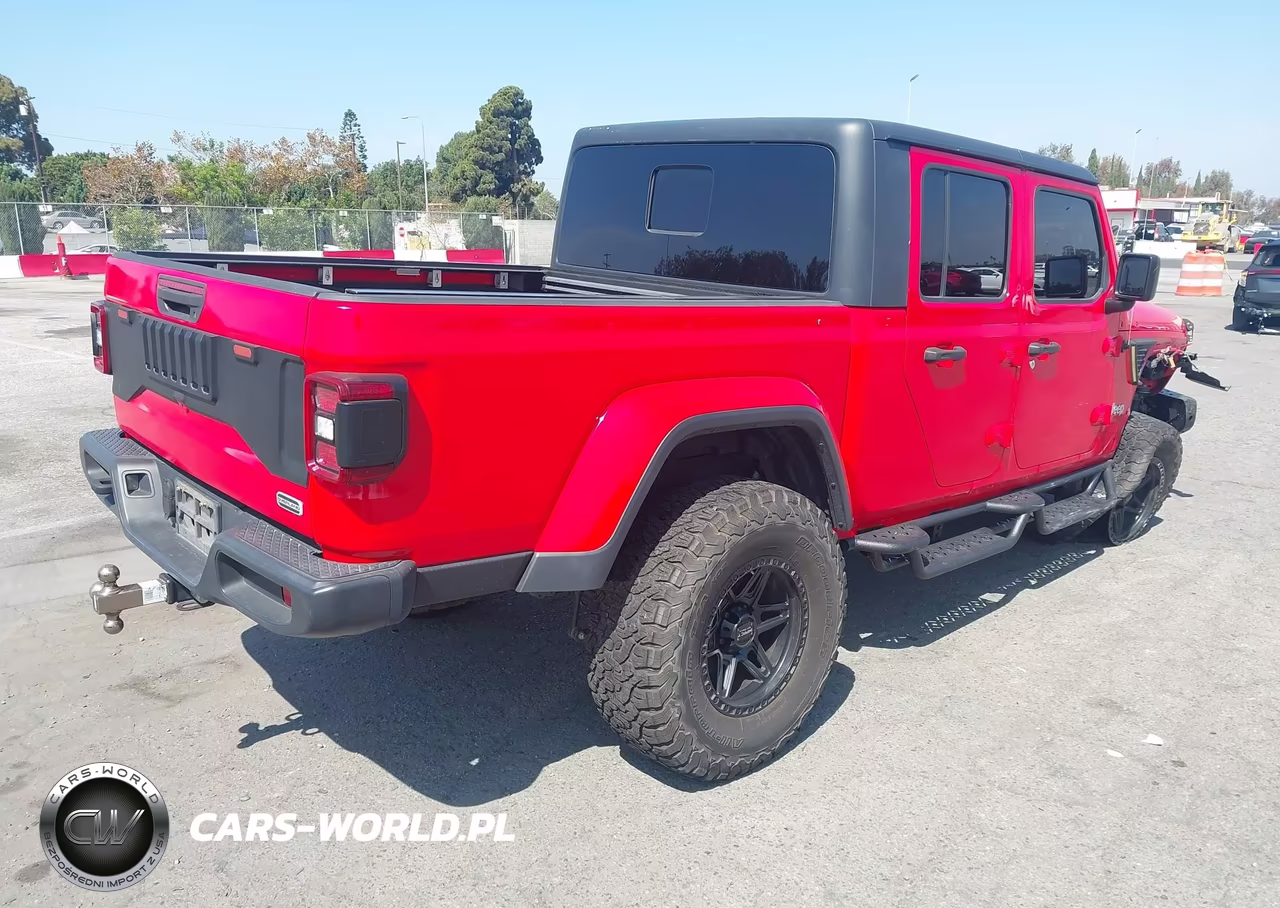 2020 Jeep Gladiator Overland 4X4 VIN:1C6HJTFG2LL103436 - 4