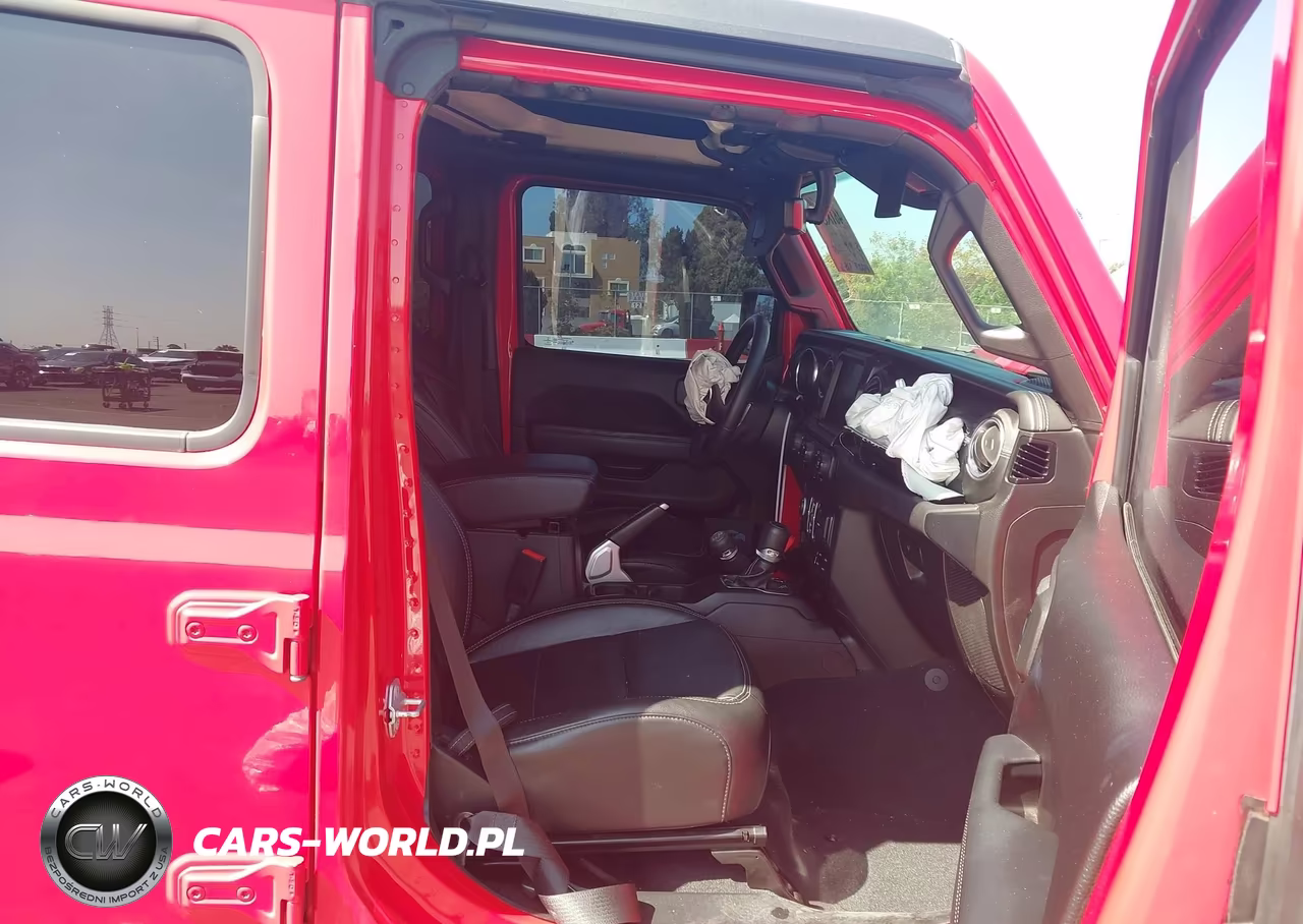 2020 Jeep Gladiator Overland 4X4 VIN:1C6HJTFG2LL103436 - 5