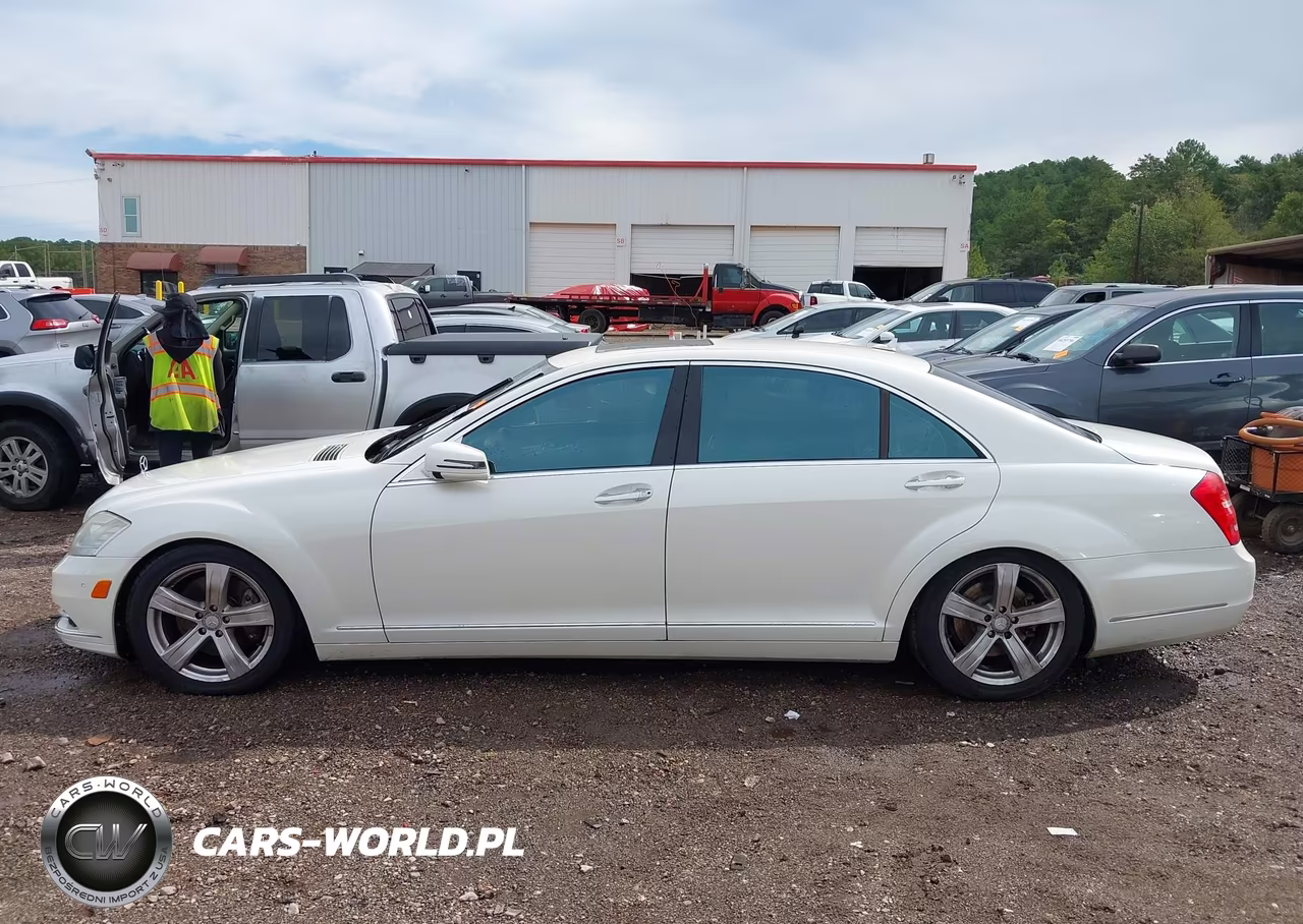 2010 Mercedes-Benz S 550 4Matic VIN:WDDNG8GB7AA340691 - 14