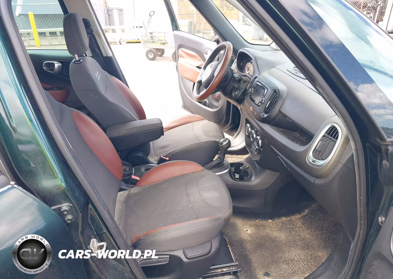2016 Fiat 500L Trekking VIN:ZFBCFADH6GZ037886 - 5