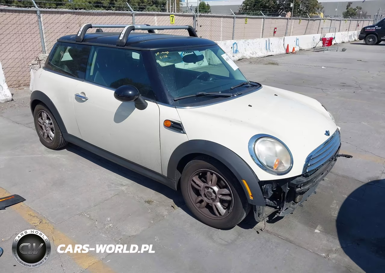 2011 Mini Cooper VIN:WMWSU3C52BT093429 - 1