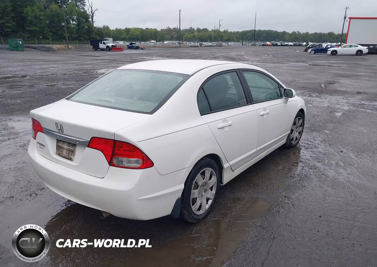2010 Honda Civic Lx VIN:2HGFA1F57AH527452 - 4