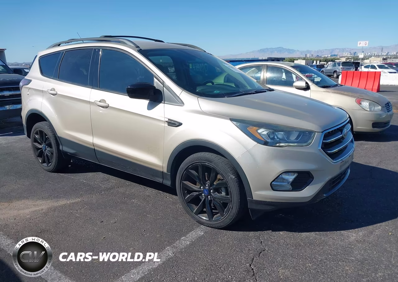2017 Ford Escape Se VIN:1FMCU0GD3HUB44670 - 1