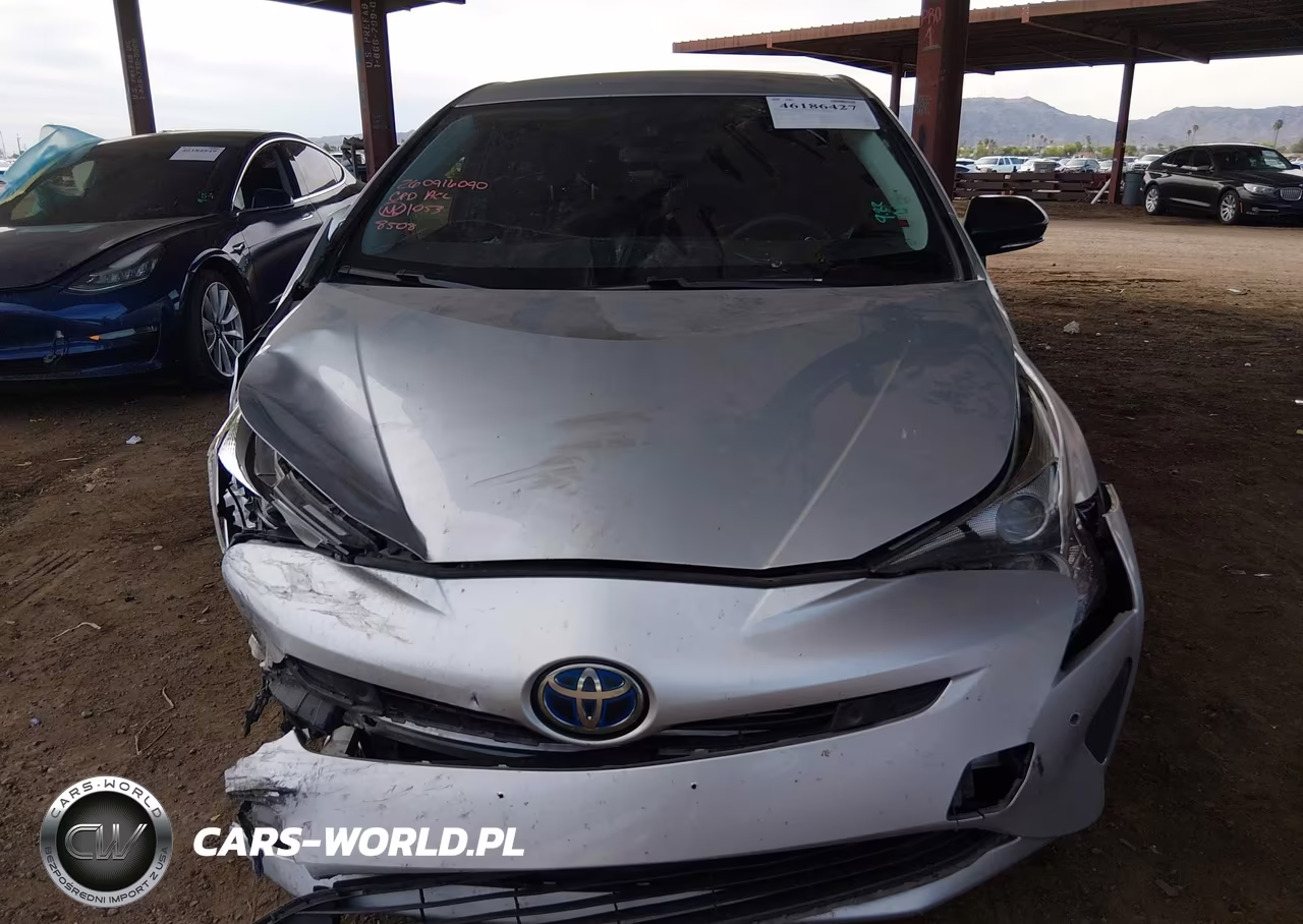 2018 Toyota Prius Two VIN:JTDKBRFU9J3068508 - 11
