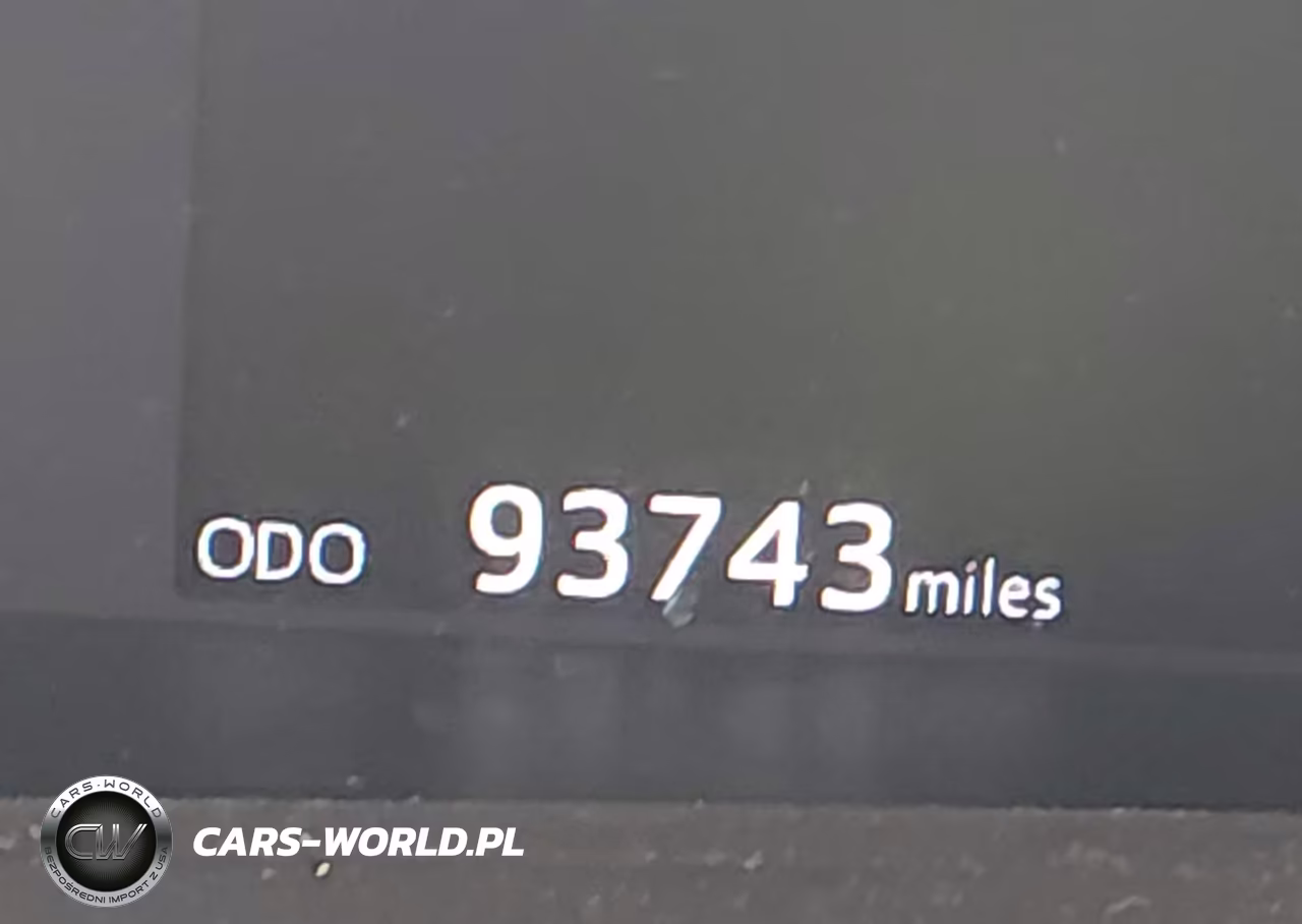 2018 Toyota Prius Two VIN:JTDKBRFU9J3068508 - 14