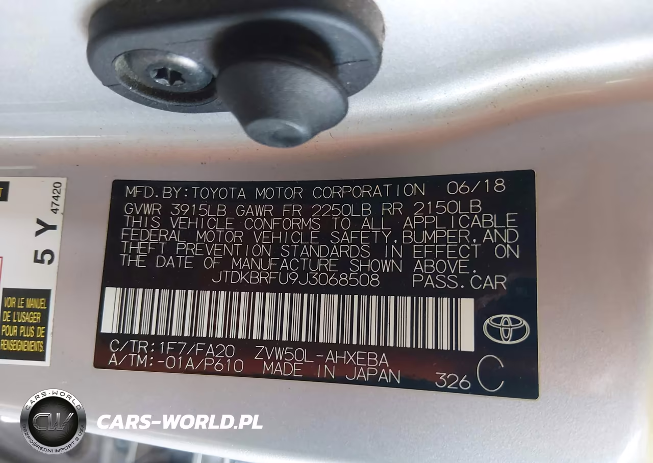 2018 Toyota Prius Two VIN:JTDKBRFU9J3068508 - 9