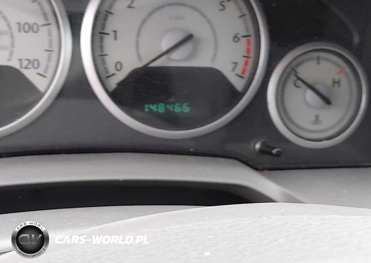 2010 Chrysler Town & Country New Lx VIN:2A4RR2D19AR456415 - 7