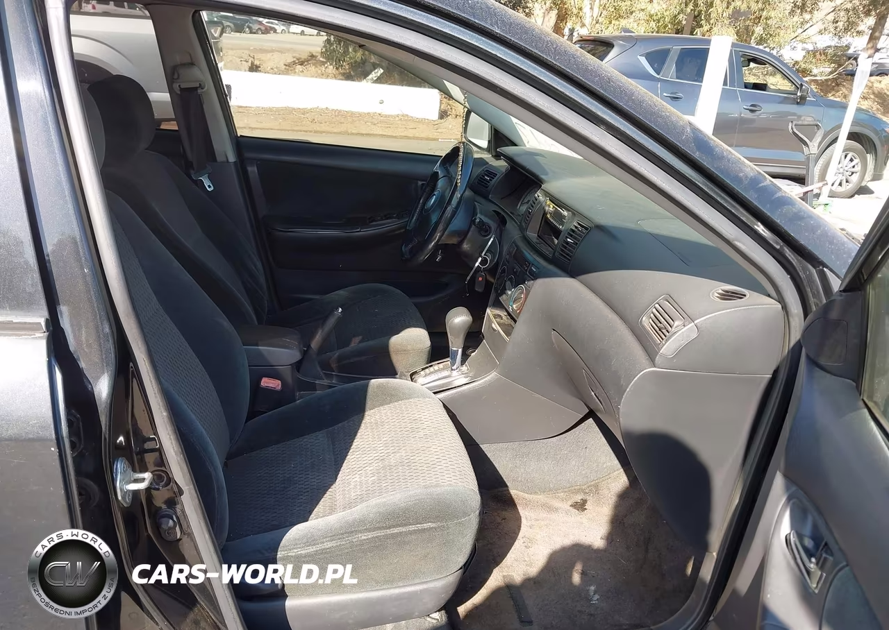 2008 Toyota Corolla S VIN:1NXBR32E48Z943629 - 5