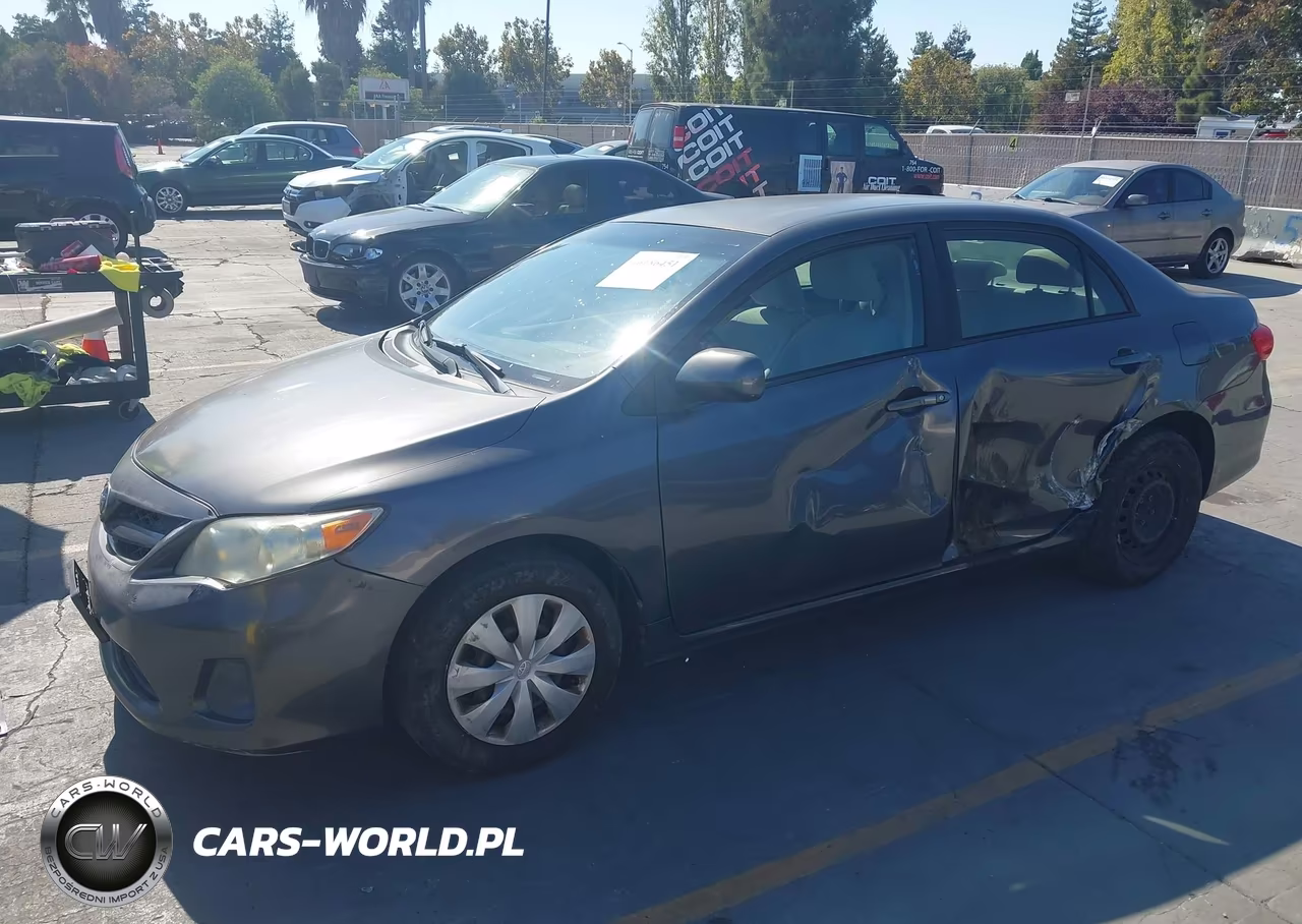 2011 Toyota Corolla Le VIN:JTDBU4EE1B9157012 - 2