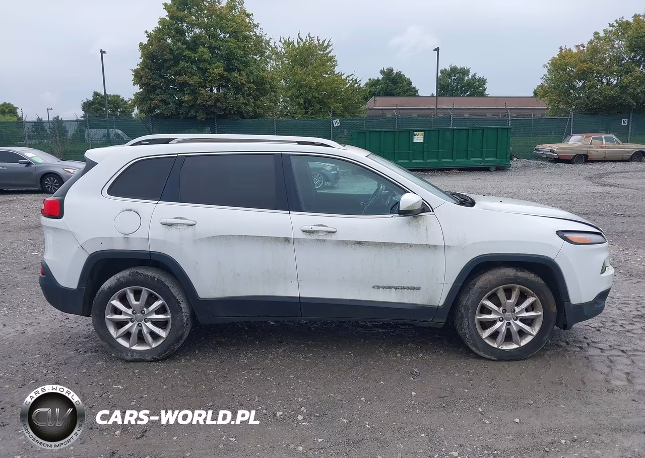 2015 Jeep Cherokee Limited VIN:1C4PJMDS2FW576418 - 13