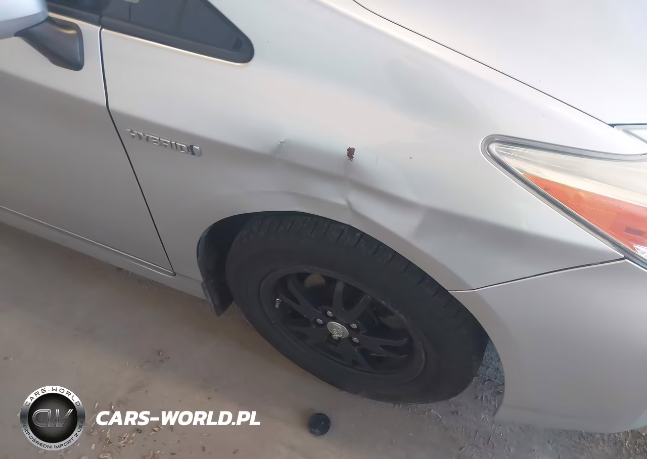 2014 Toyota Prius Four VIN:JTDKN3DUXE1755084 - 6