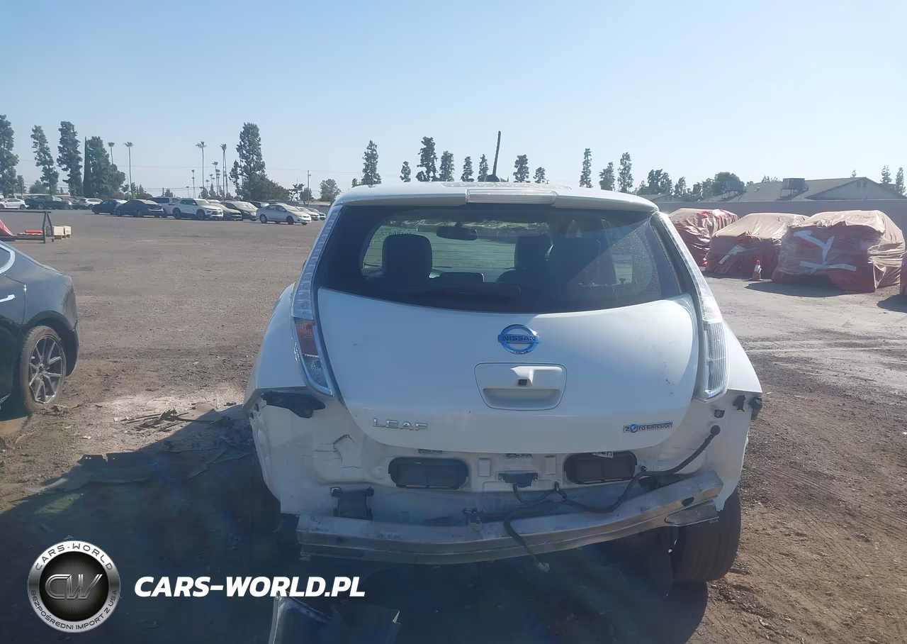 2015 Nissan Leaf Sl VIN:1N4AZ0CPXFC320880 - 16