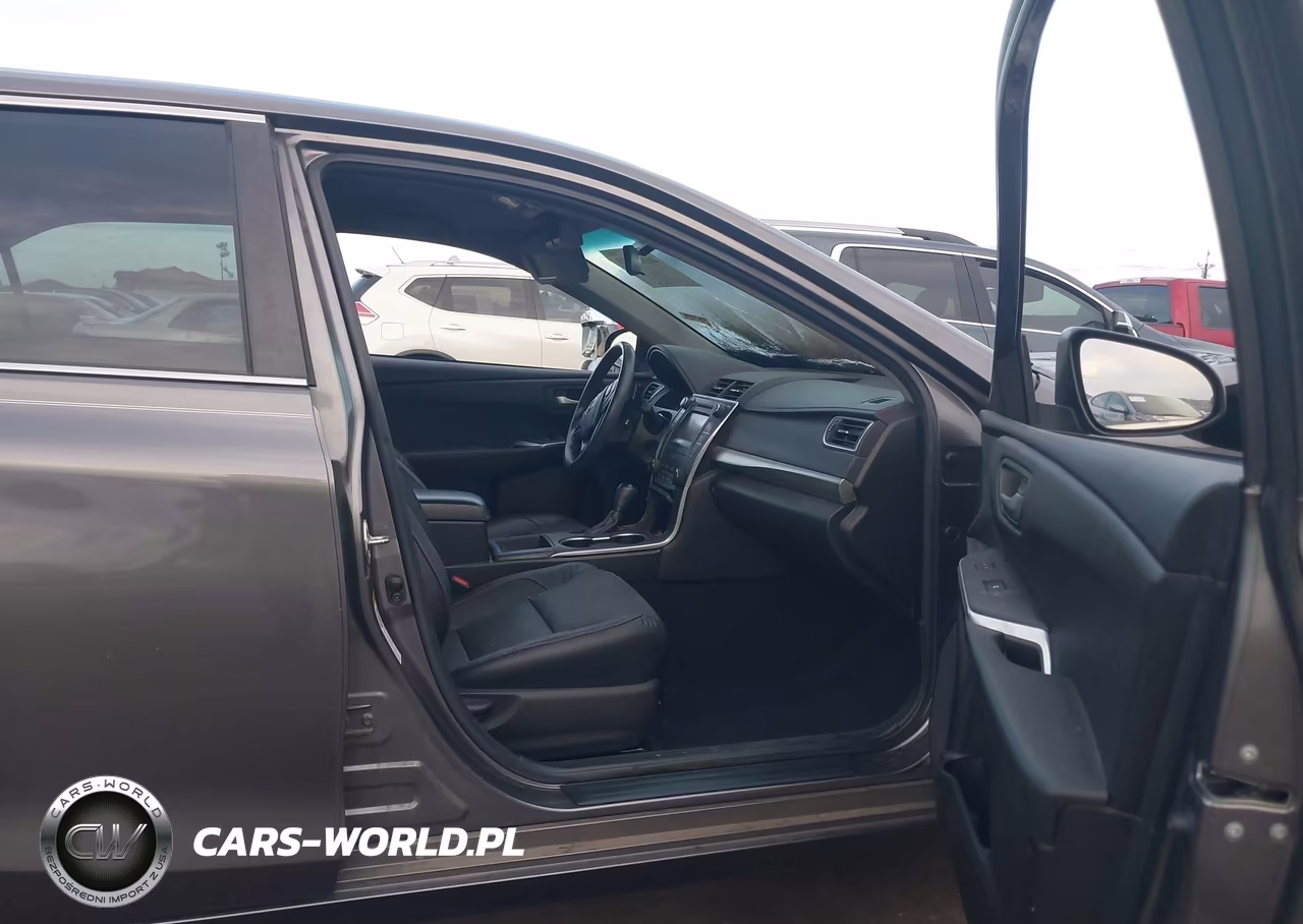 2015 Toyota Camry Se VIN:4T1BF1FK2FU108056 - 5