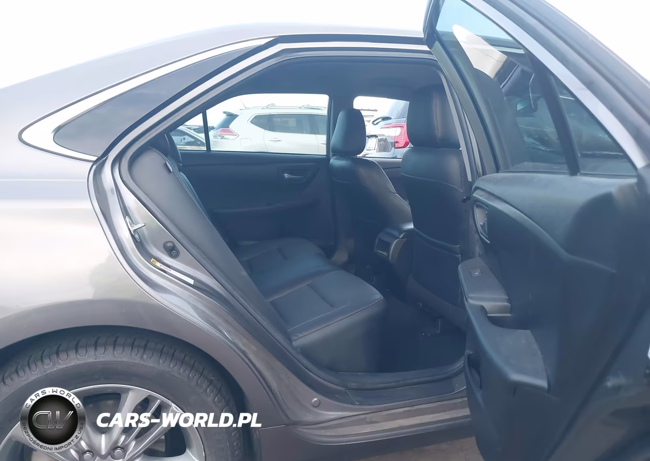 2015 Toyota Camry Se VIN:4T1BF1FK2FU108056 - 8