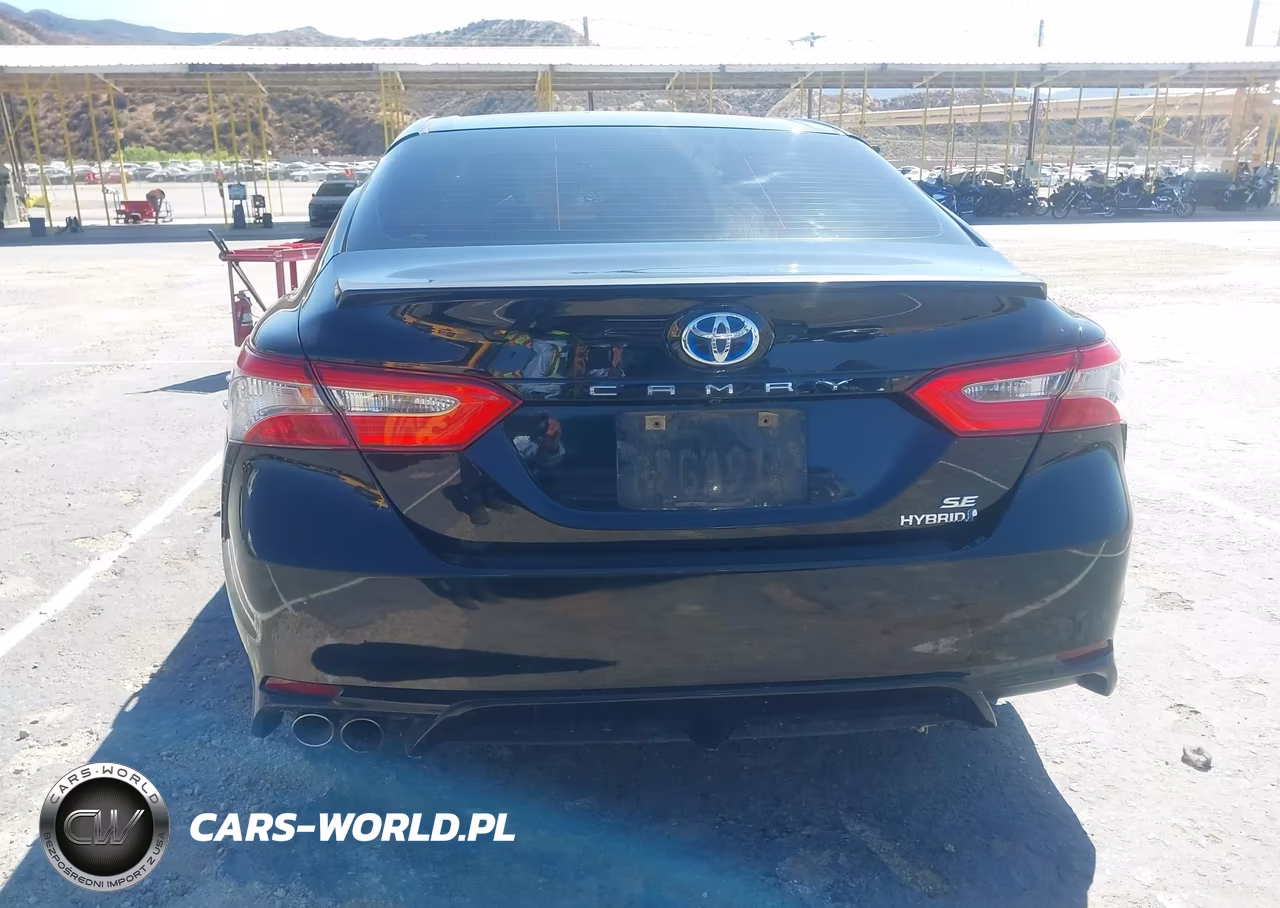 2018 Toyota Camry Hybrid Se VIN:4T1B21HK7JU004180 - 16