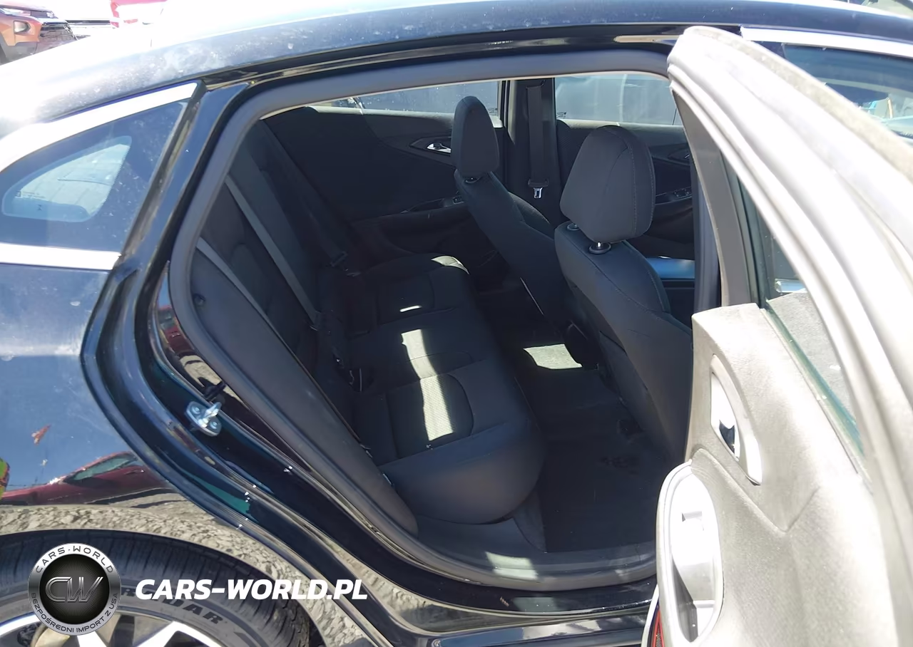 2024 Chevrolet Malibu Fwd Rs VIN:1G1ZG5ST7RF238731 - 8