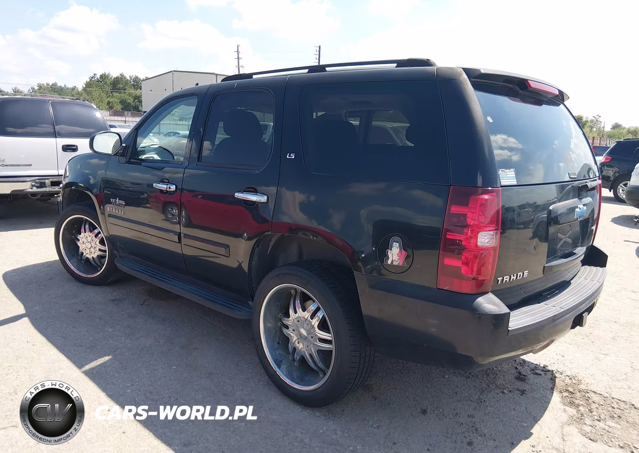2007 Chevrolet Tahoe Ls VIN:1GNFC13C77R266559 - 3