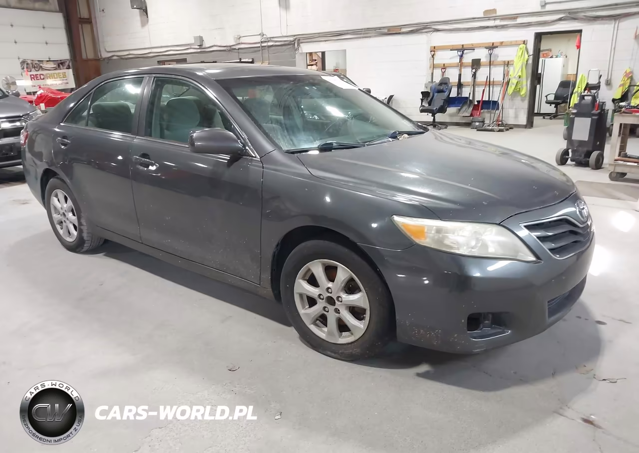 2011 Toyota Camry Le
