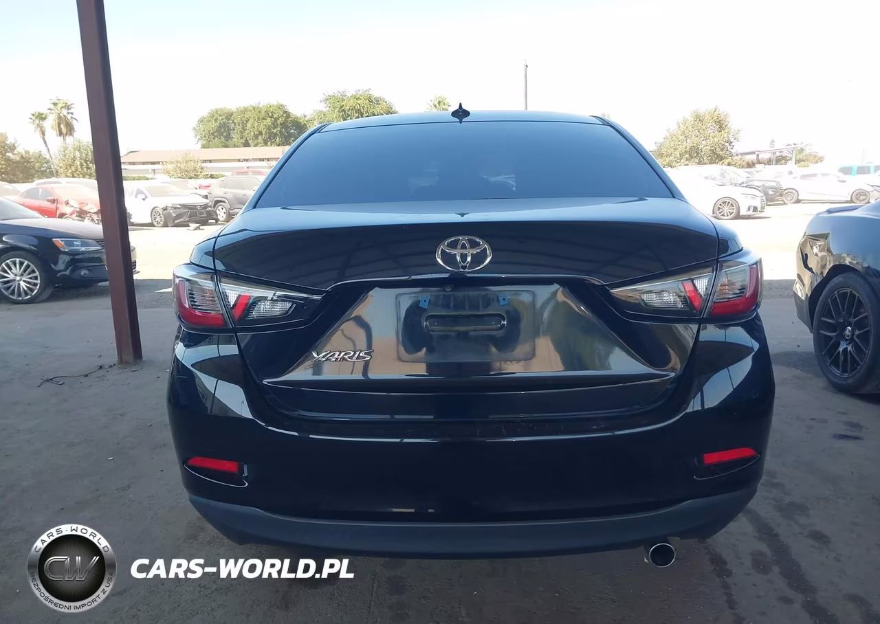 2019 Toyota Yaris L VIN:3MYDLBYVXKY521435 - 16