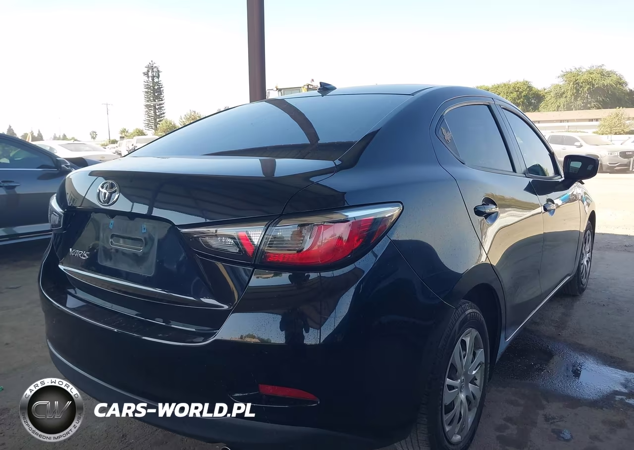2019 Toyota Yaris L VIN:3MYDLBYVXKY521435 - 4