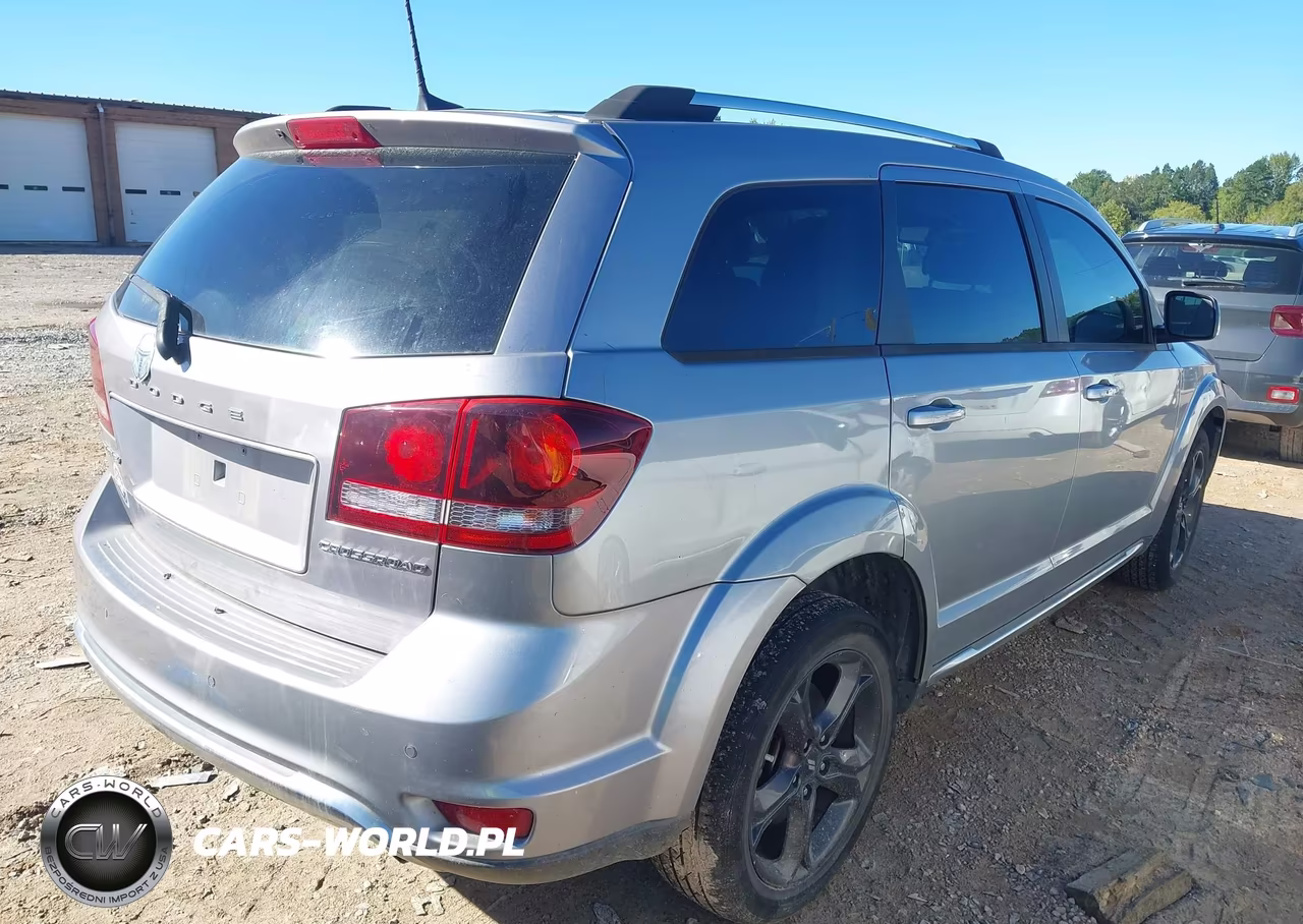 2020 Dodge Journey Crossroad VIN:3C4PDCGB6LT248417 - 4