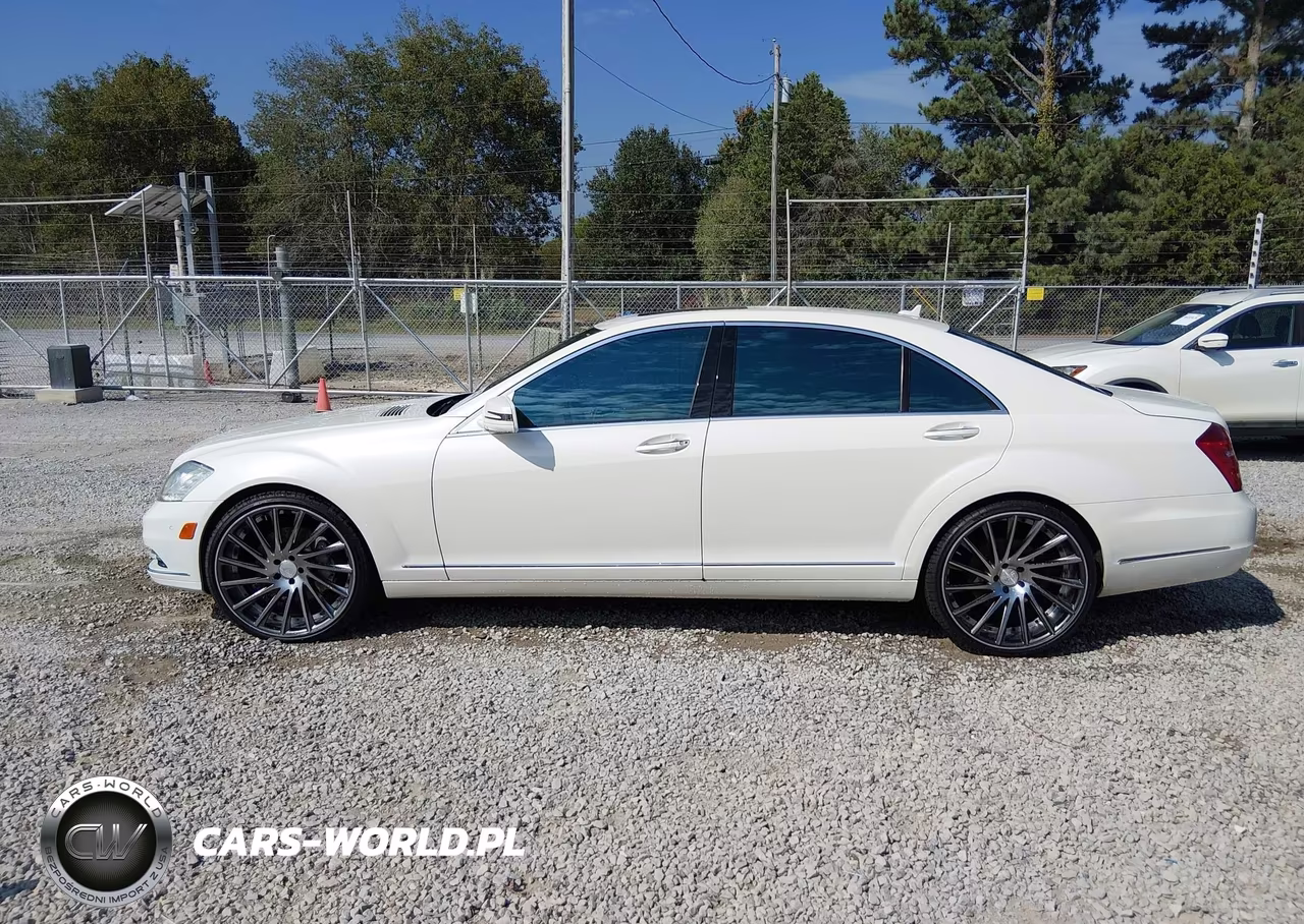 2010 Mercedes-Benz S 550 4Matic VIN:WDDNG8GB2AA326455 - 19