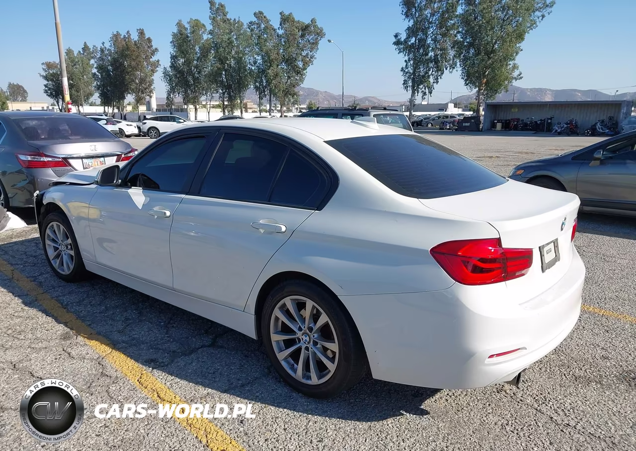 2017 BMW 320I VIN:WBA8A9C53HK619894 - 3