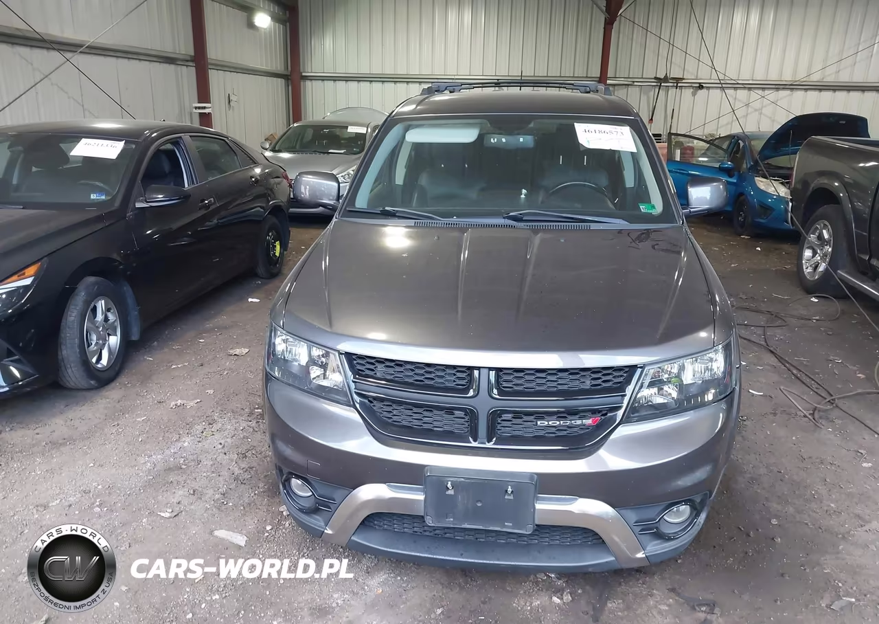 2017 Dodge Journey Crossroad Plus VIN:3C4PDCGG0HT599682 - 12