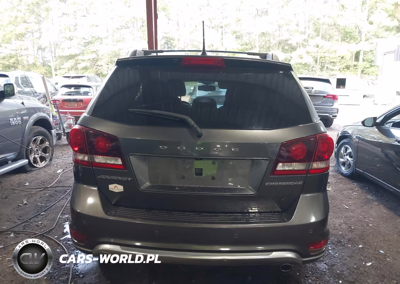2017 Dodge Journey Crossroad Plus VIN:3C4PDCGG0HT599682 - 16