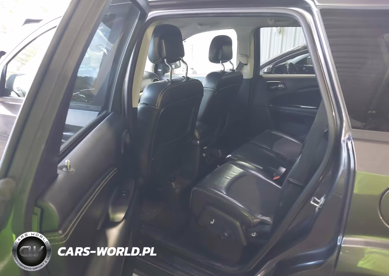2017 Dodge Journey Crossroad Plus VIN:3C4PDCGG0HT599682 - 8