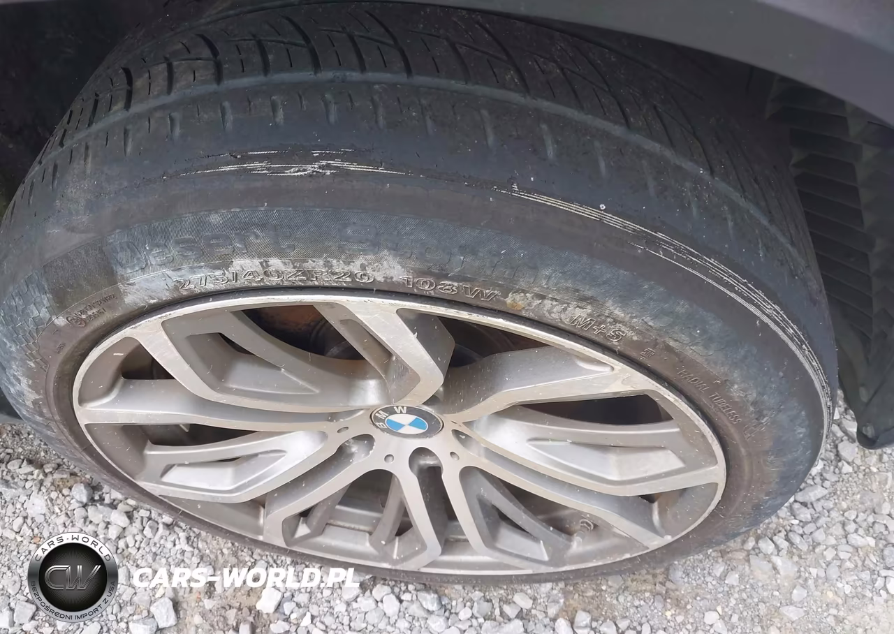 2011 BMW X5 xDrive50I VIN:5UXZV8C54BLL67885 - 6
