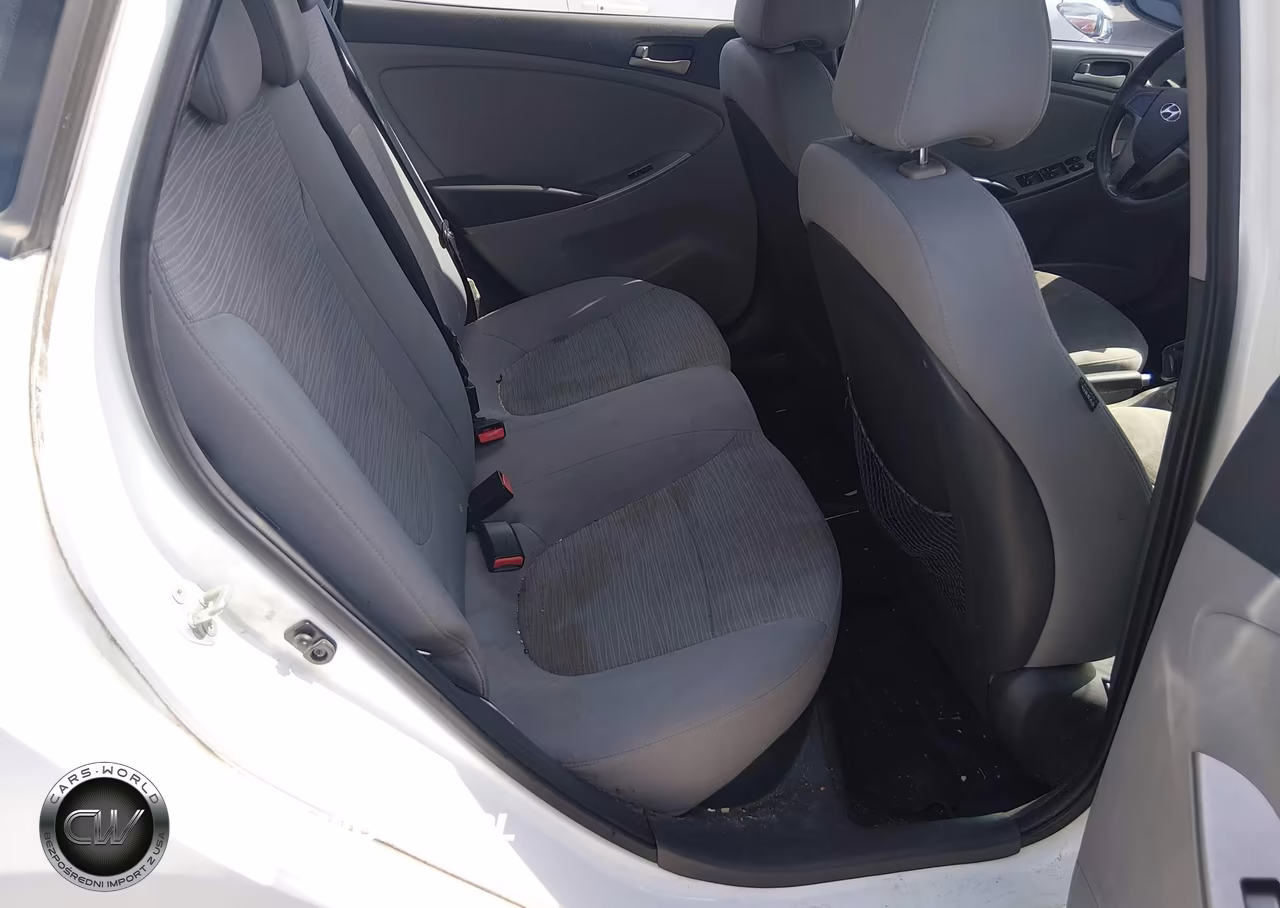 2015 Hyundai Accent Gs VIN:KMHCT5AE7FU213309 - 8