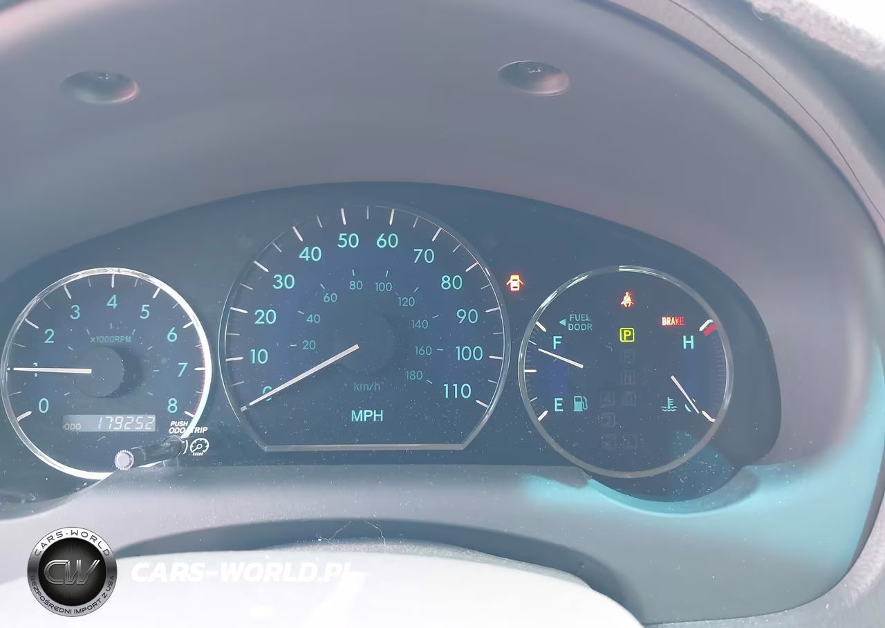 2010 Toyota Sienna Xle VIN:5TDYK4CC0AS289910 - 7