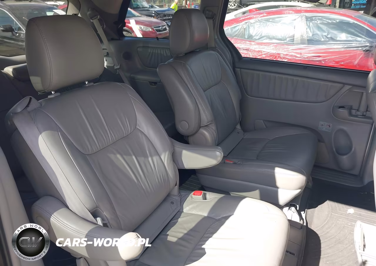 2010 Toyota Sienna Xle VIN:5TDYK4CC0AS289910 - 8