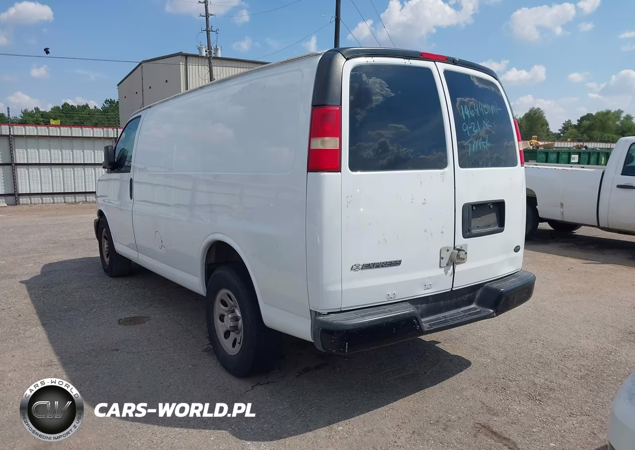 2014 Chevrolet Express 1500 Work Van VIN:1GCSGAFX3E1146490 - 3