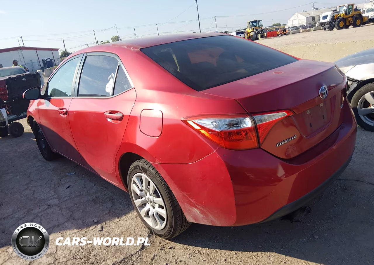 2016 Toyota Corolla Le VIN:5YFBURHE1GP421694 - 3