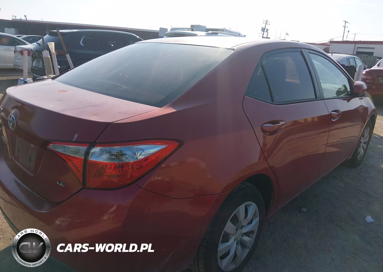 2016 Toyota Corolla Le VIN:5YFBURHE1GP421694 - 4