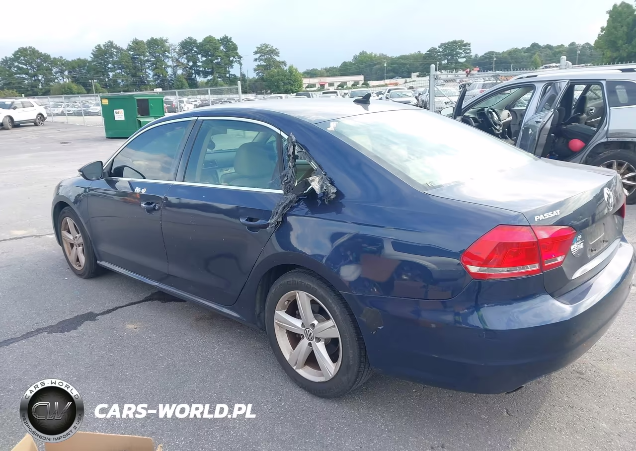 2012 Volkswagen Passat 2.5L Se VIN:1VWBP7A35CC018452 - 3