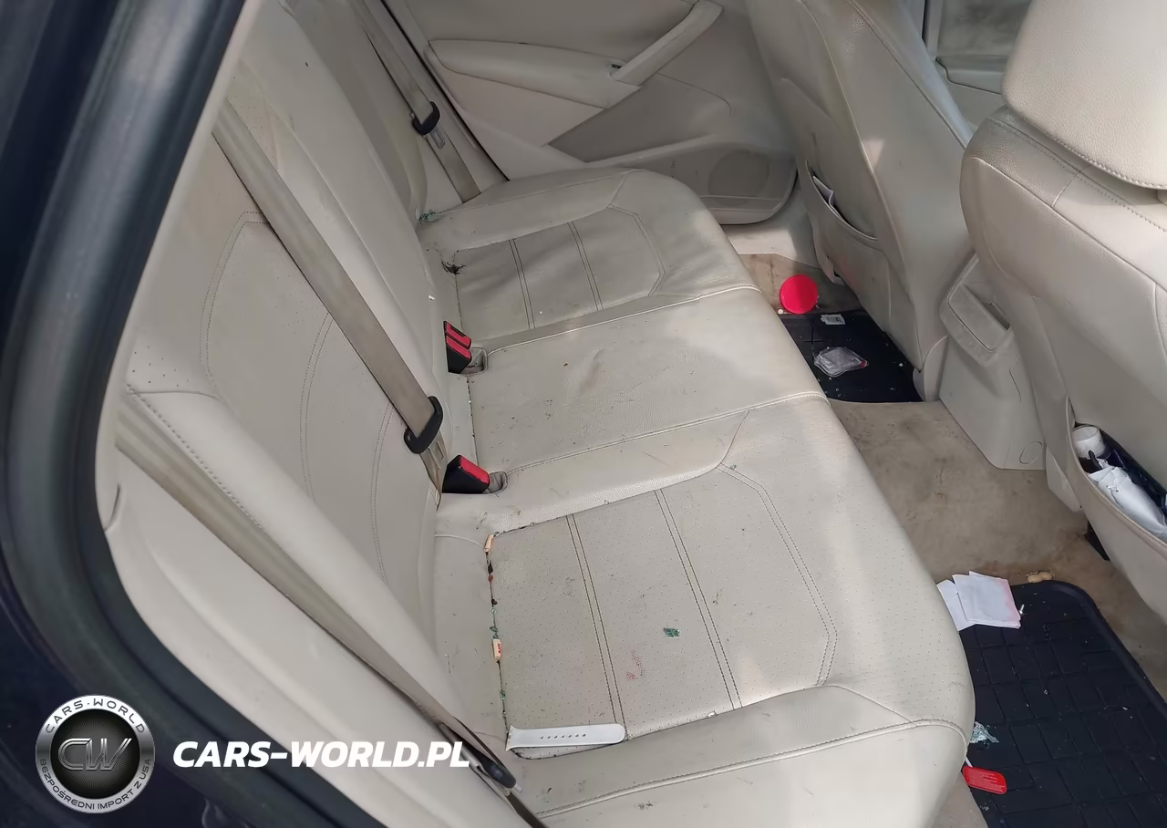 2012 Volkswagen Passat 2.5L Se VIN:1VWBP7A35CC018452 - 8