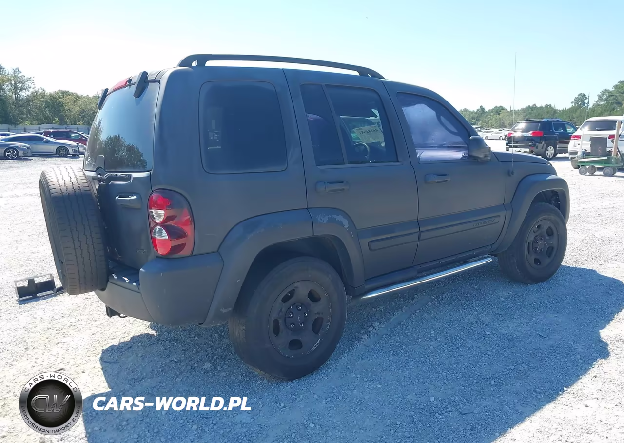 2005 Jeep Liberty Sport VIN:1J4GK48K25W694520 - 4