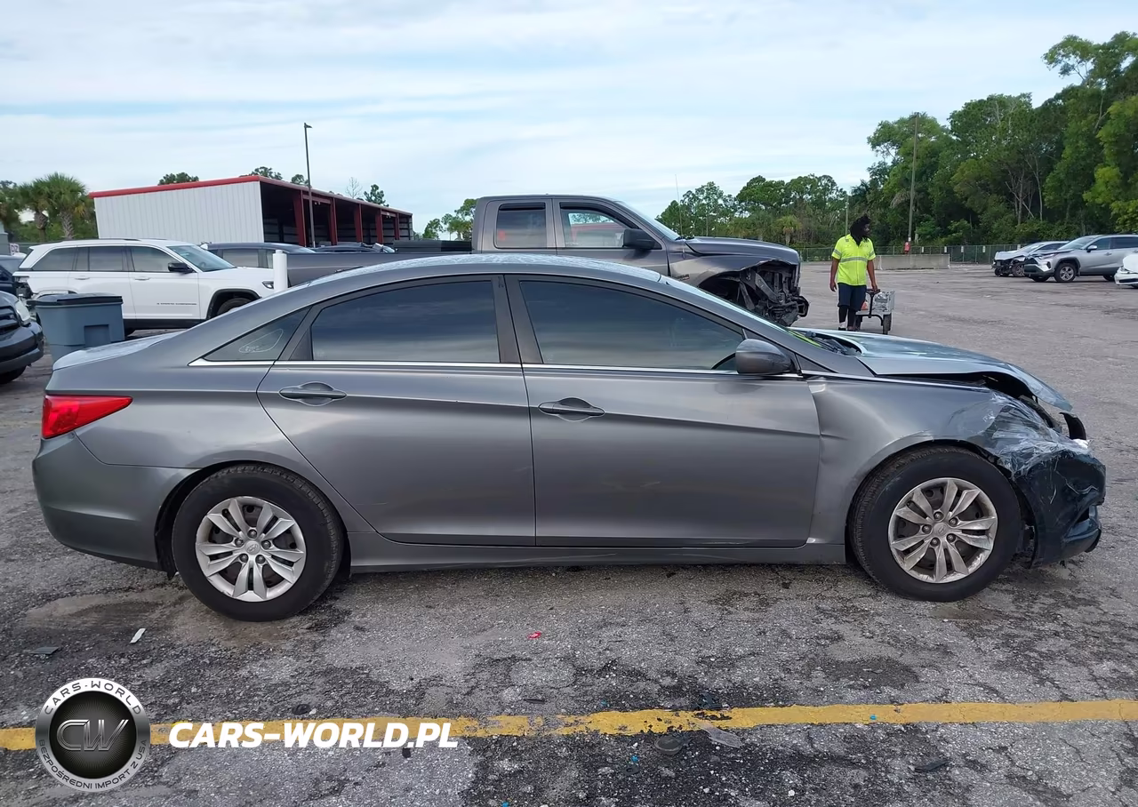 2011 Hyundai Sonata Gls VIN:5NPEB4ACXBH209901 - 14