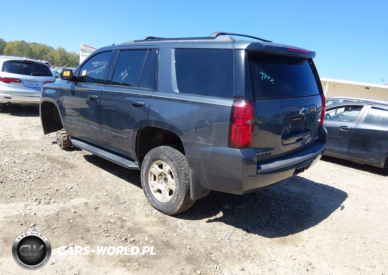 2019 Chevrolet Tahoe Premier VIN:1GNSCCKJ7KR302298 - 3