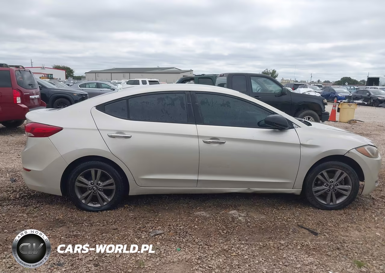 2017 Hyundai Elantra Se VIN:5NPD84LF5HH114401 - 15
