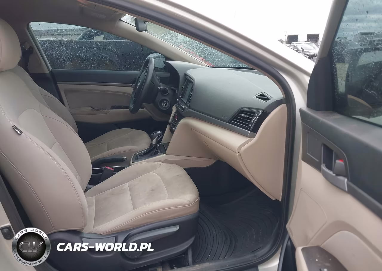 2017 Hyundai Elantra Se VIN:5NPD84LF5HH114401 - 5