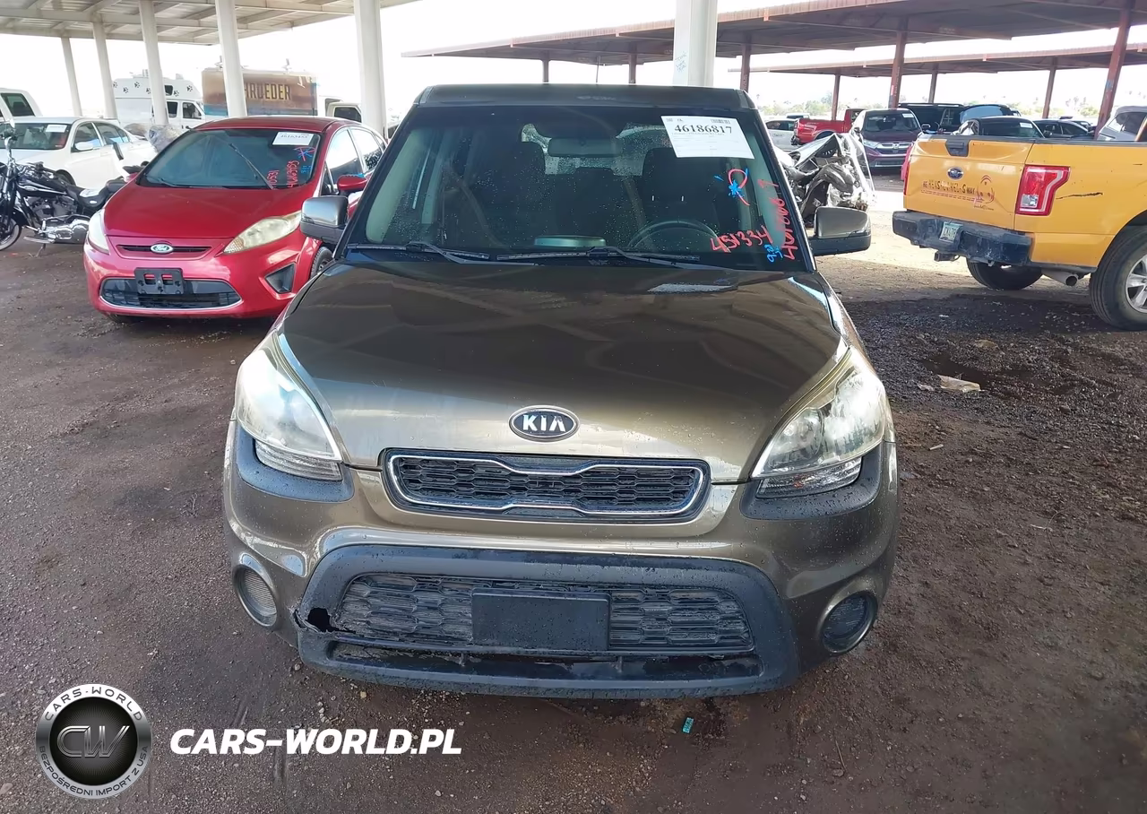 2012 Kia Soul + VIN:KNDJT2A65C7451334 - 6